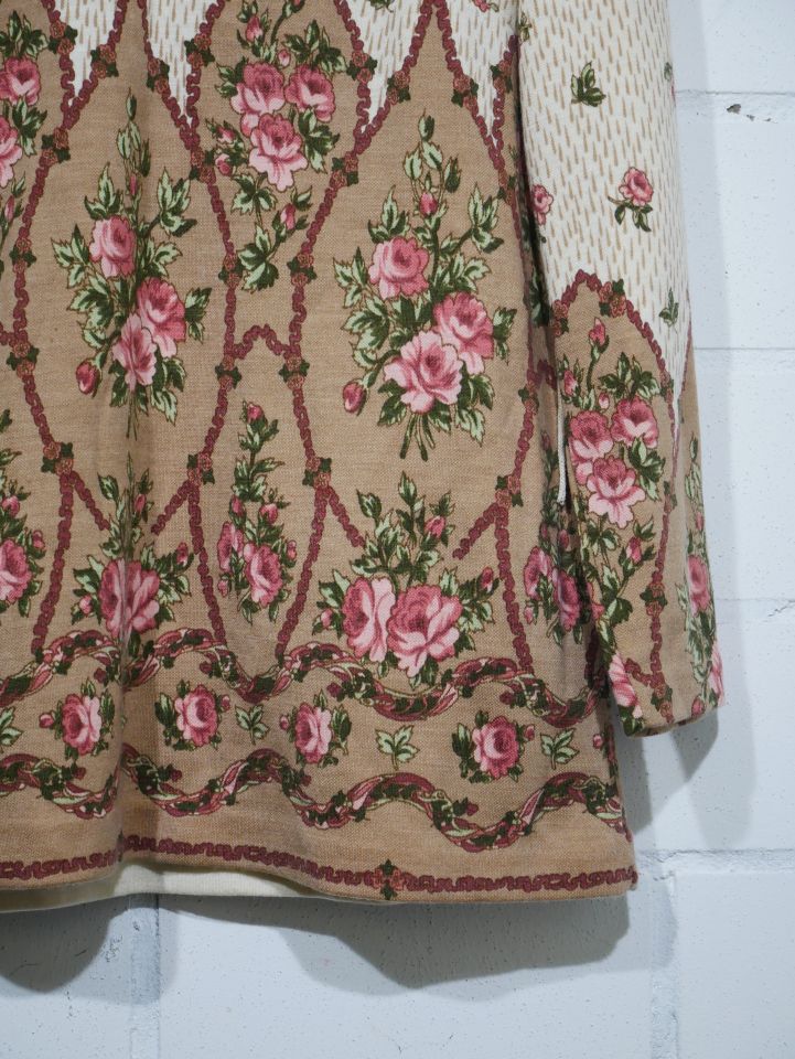 Vinage Shirt mit Blumenmuster
